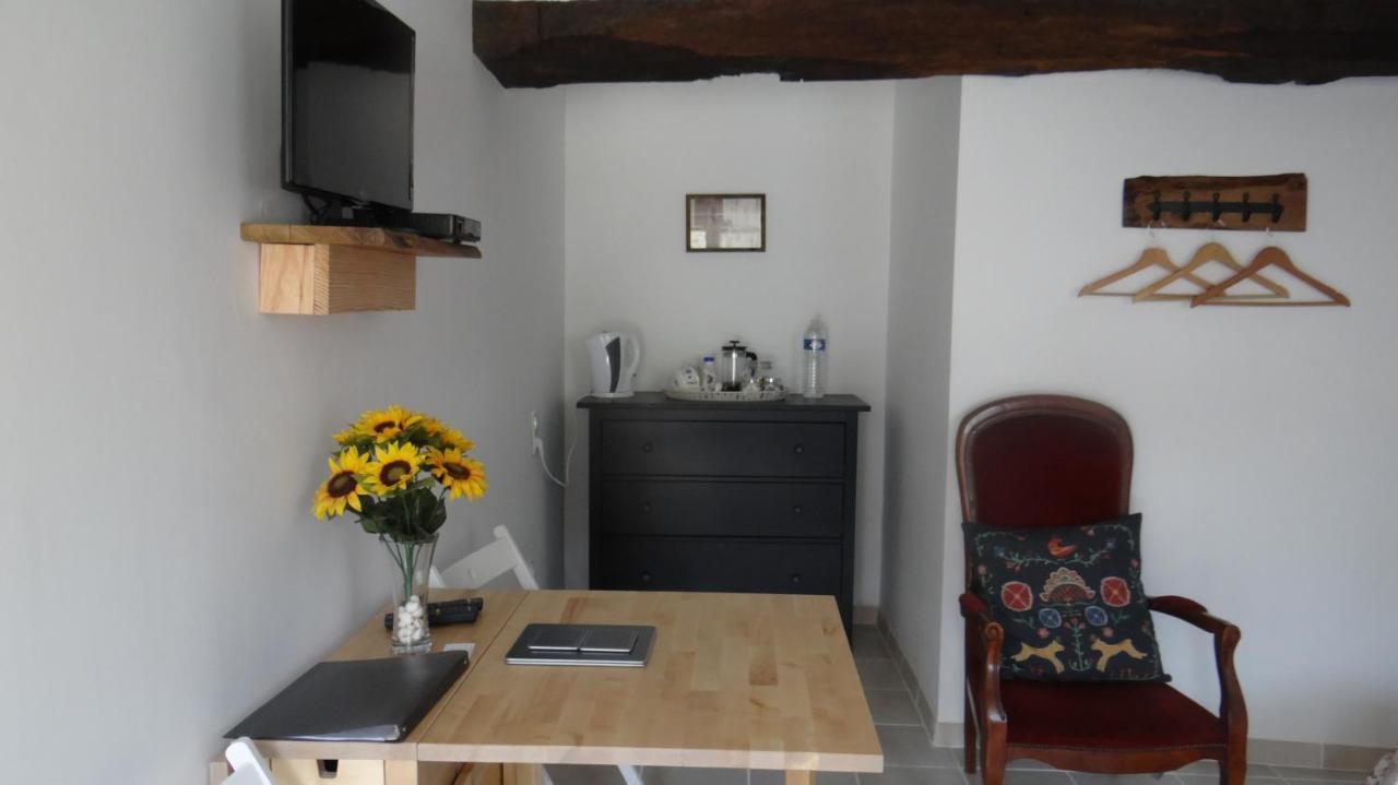 Bed and Breakfast La Petite Houssaye Villiers-Fossard Экстерьер фото